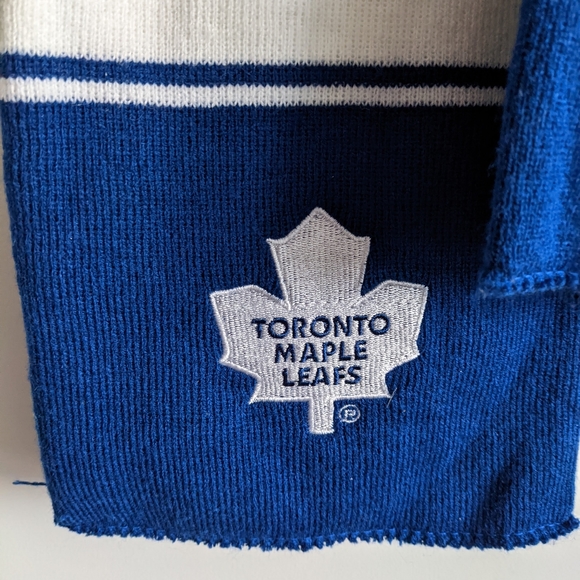 Toronto Maple Leafs Scotiabank Scarf - Picture 3 of 7